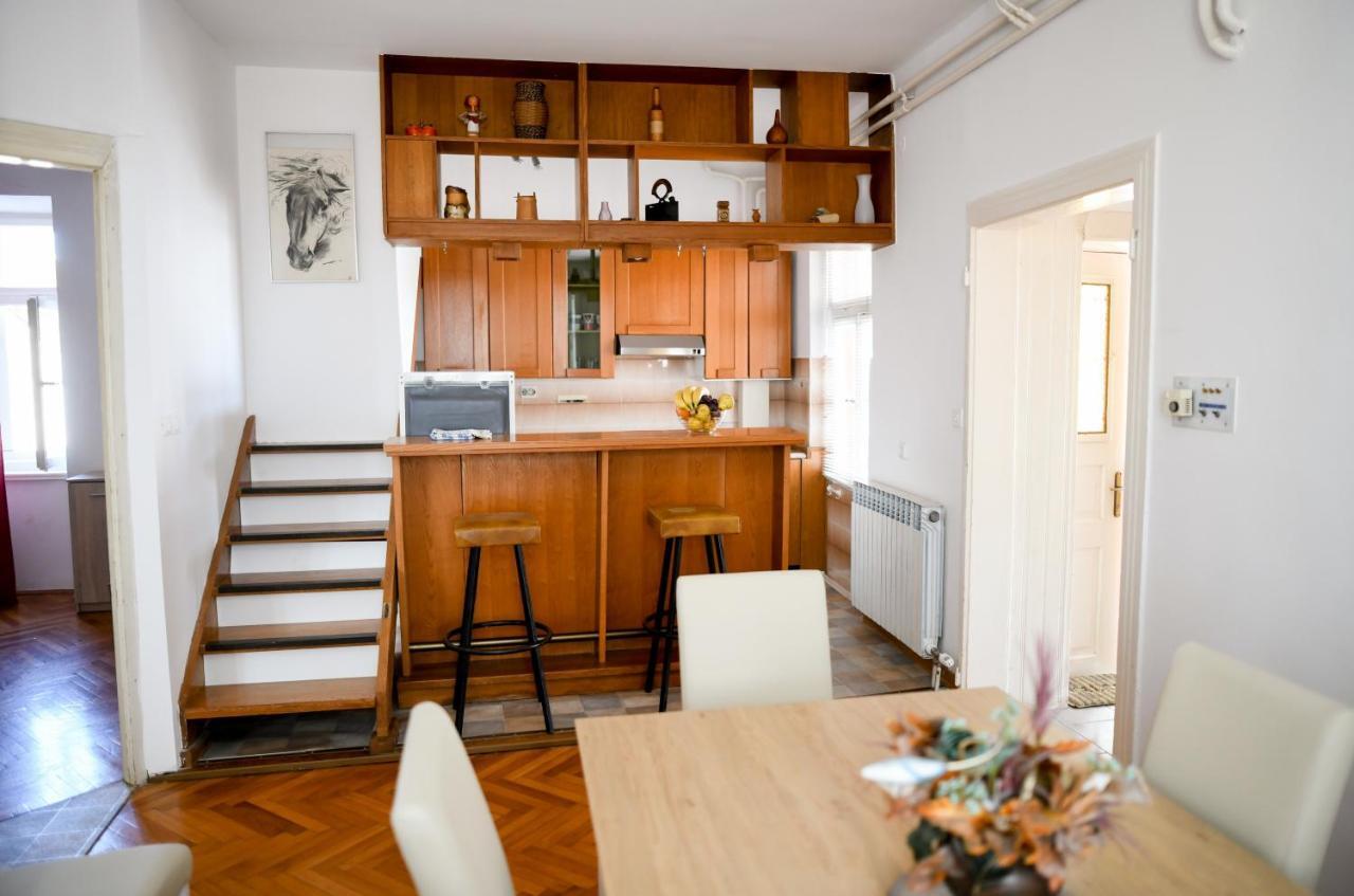 Apartments Bazilika Новалья Экстерьер фото